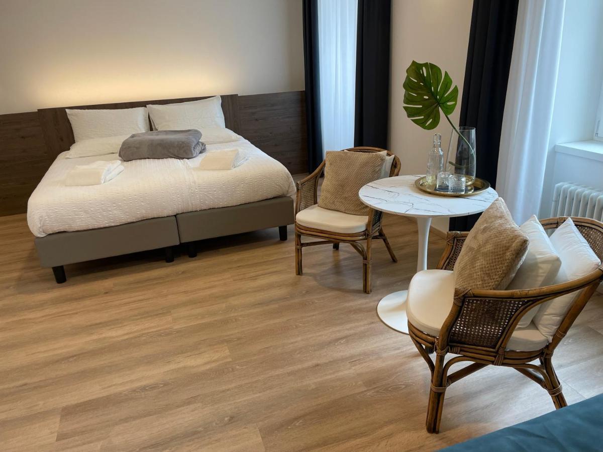 Al Palazzo Hotell Cles Eksteriør bilde